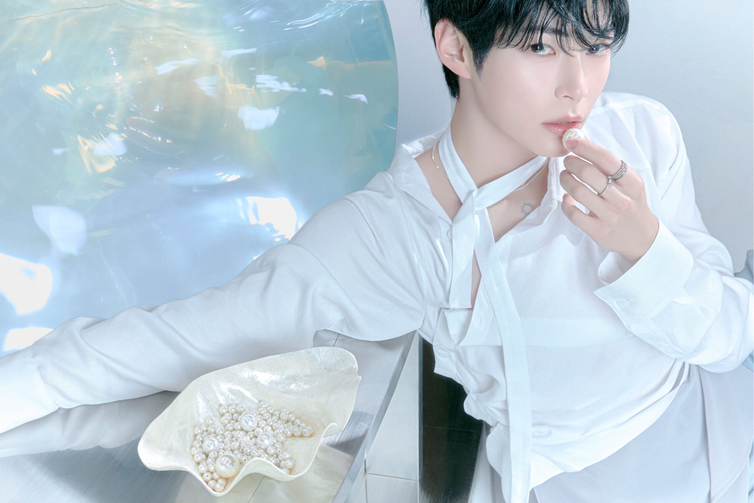 ZEROBASEONE Unveils 'Blue Paradise' Teaser Images